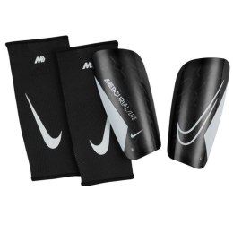 Ochraniacze / Nagolenniki Nike Mercurial Lite DN3611 010