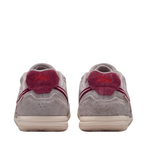 Halówki dla dzieci Nike Tiempo Streetgato IC IO9608 216